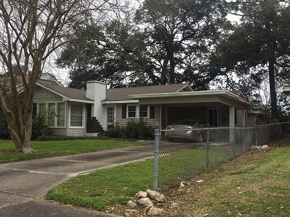 2nd image of 310 Central Ave