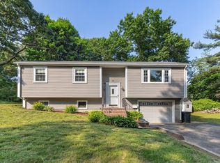 12 Oakwood Ave, Saugus, MA 01906