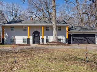 2908 Plymouth Rd, Minnetonka, MN 55305