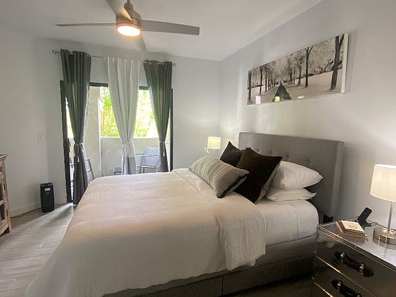 The most comfortable queen size bed with high end pillows and sheets. Hepa air purifier to purify in bedroom and living room . 45 inch Smart TV with Roku for your relaxation.