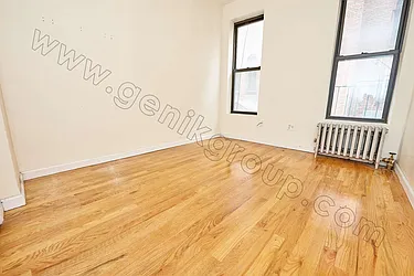 Rented by Genik Group Corp