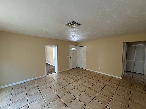 3rd image of 1573 Fort Smith Blvd