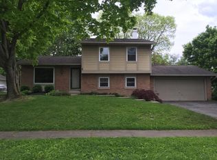 927 Terrace Dr, Heath, OH