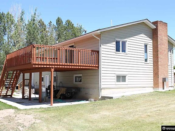 2nd image of 801 Hillcrest Dr