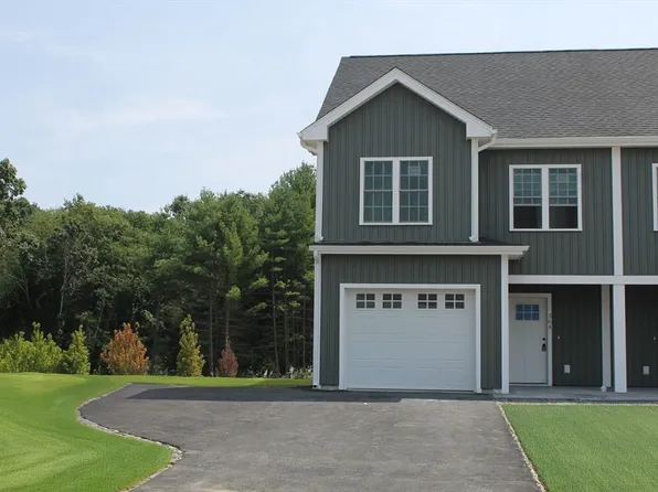 16 Hunter St #A, Taunton, MA 02780