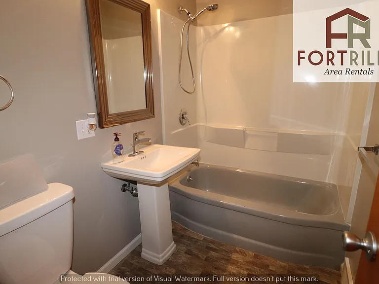 627 W 3rd St — Photo 27