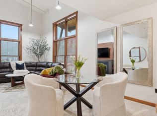 834 McKinley Ave #404, Kellogg, ID 83837