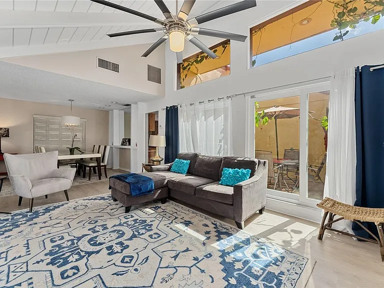 5053 Maui Cir #14 — Photo 13