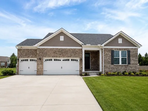 50776 Horton Dr, Macomb, MI 48044
