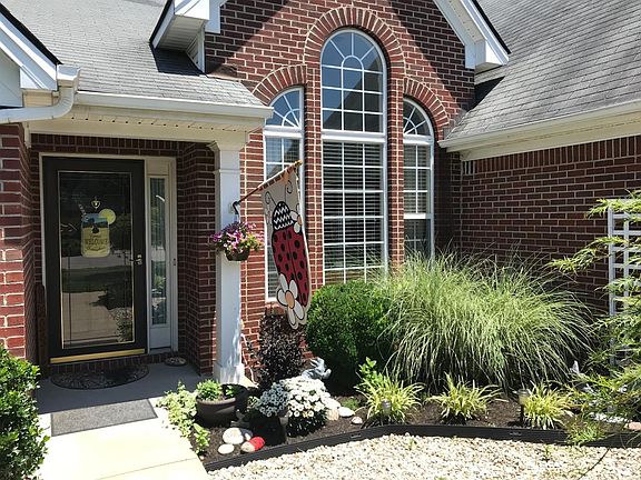 4th image of 107 Brome Dr