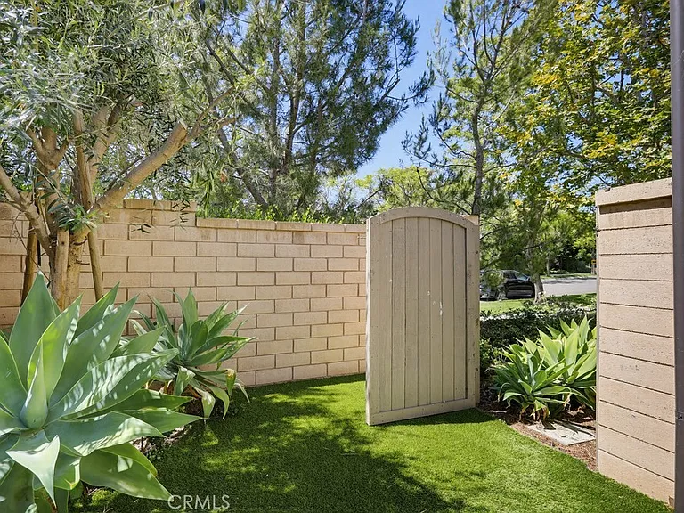 149 Lavender — Photo 24