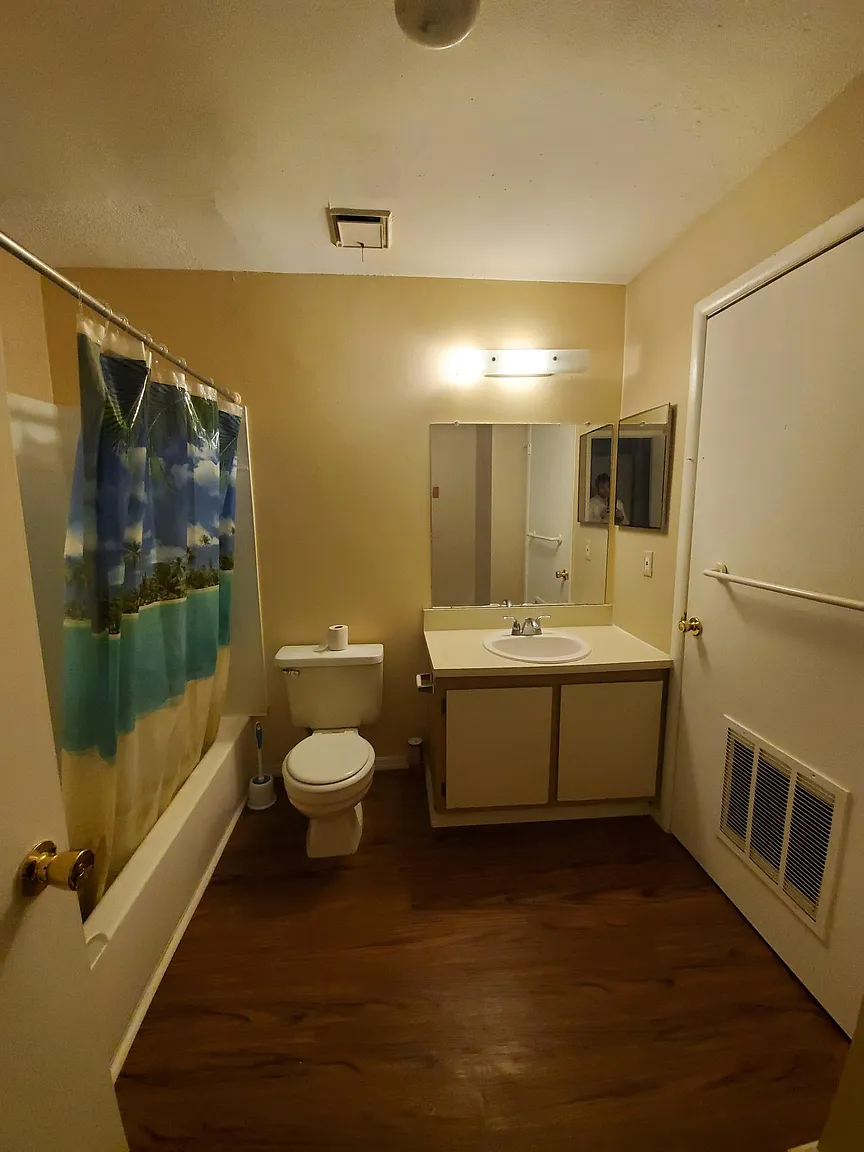 123 Whispering Oaks Way photo 1