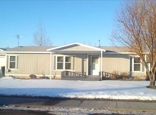 431 Hummingbird Ln, Shelley, ID 83274