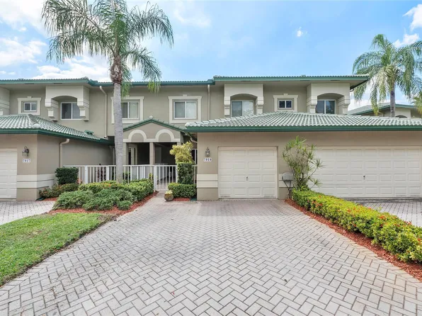 7919 E Exeter Boulevard #102, Tamarac, FL 33321