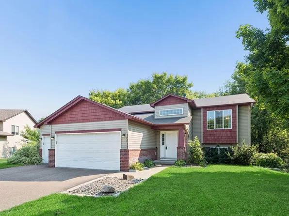 10611 Kyle Ct N, Brooklyn Park, MN 55443