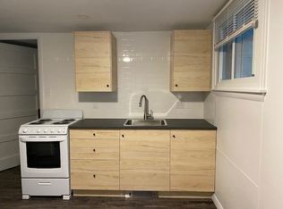 32 W Falmouth Hwy APT 4, Falmouth, MA 02540