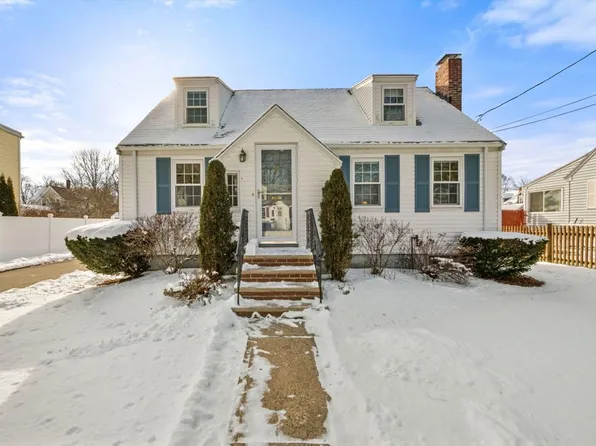 28 Greystone Rd, Saugus, MA 01906