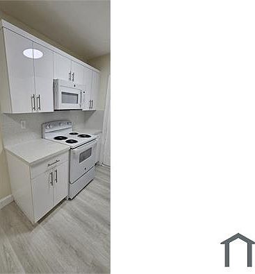 3rd image of 1008 NW 2nd St APT 4