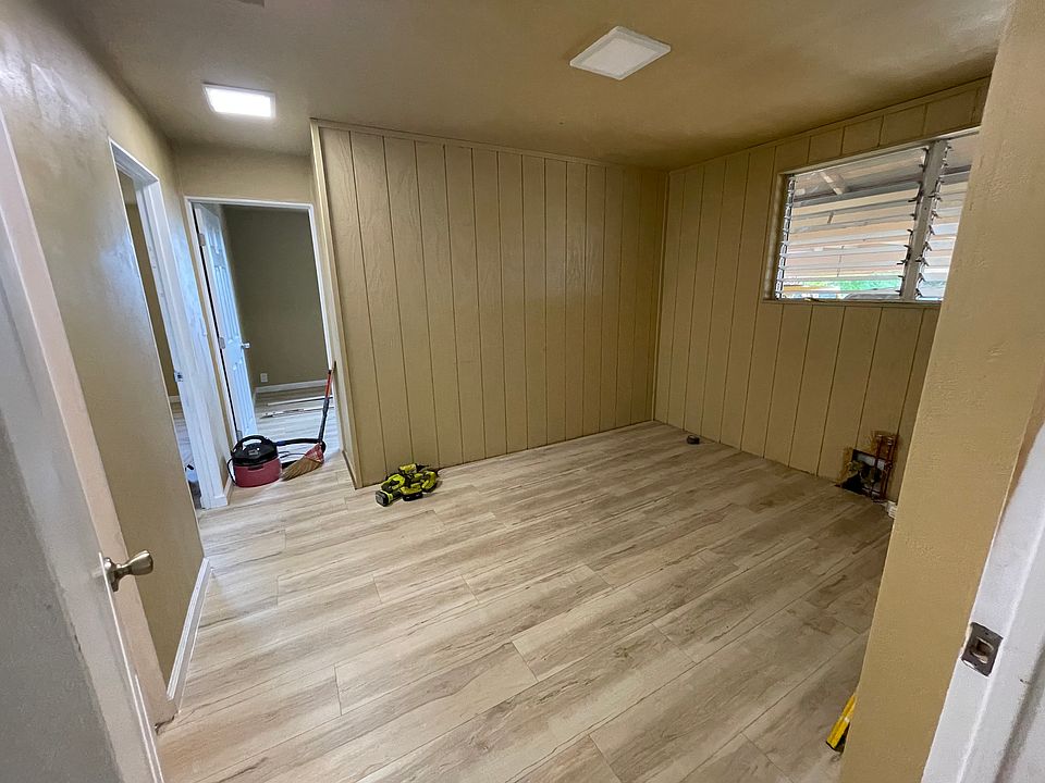 This is the mini kitchen/living room. Small space but bedrooms are spacious.
