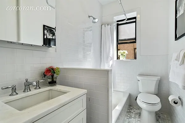 Sold by Corcoran | media 16