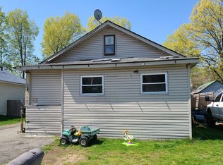 112 Barber St, Springfield, MA 01109