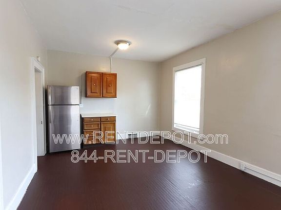 4th image of 1231 Culver Dr #B