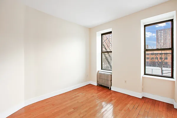 Rented by Oxford Property Group | media 14