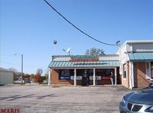 1877 S Old Highway 94, Saint Charles, MO 63303