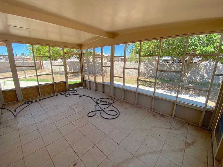 6041 Redstone Ln — Photo 21