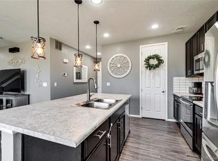 4004 S Riviera St, Aurora, CO 80018