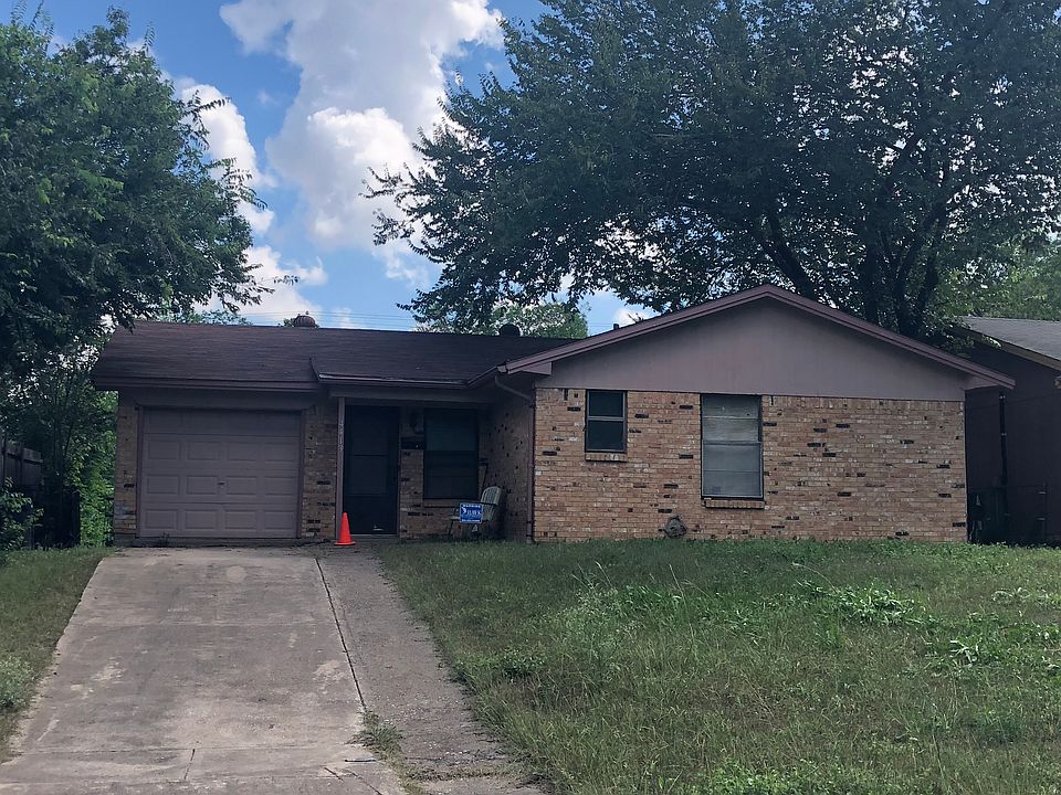 1st image of 4413 Sandage Ave