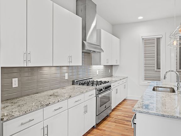 Gourmet Kitchen