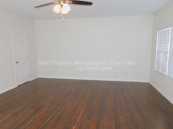 3rd image of 117 Sommerwall Pl