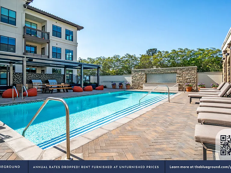 Building's Swimming pool