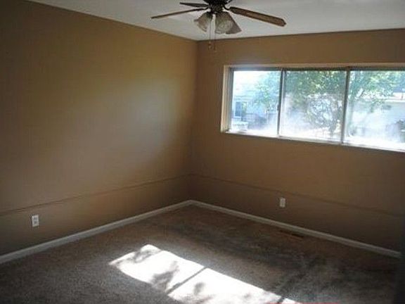 5th image of 1430 Pepperhill Dr