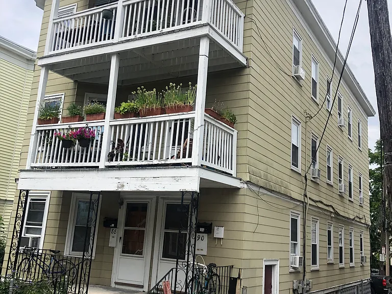88 Lowell St #1 — Photo 19