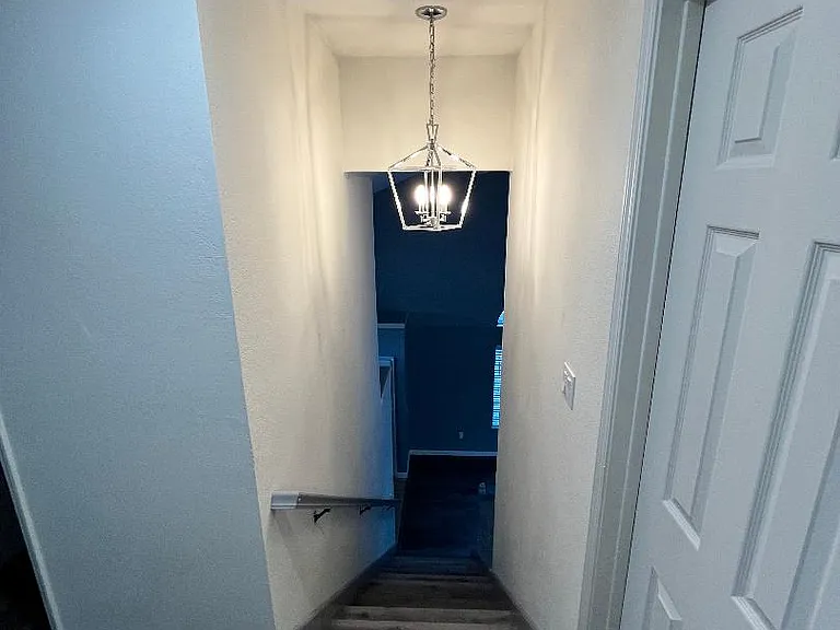 5041 Winterglen Way — Photo 36