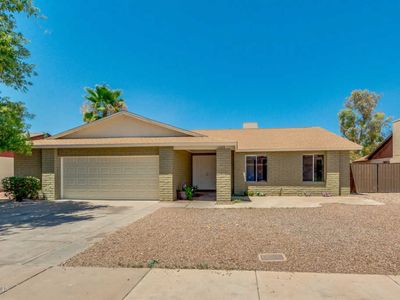 2220 E El Moro Ave, Mesa, AZ, 85204