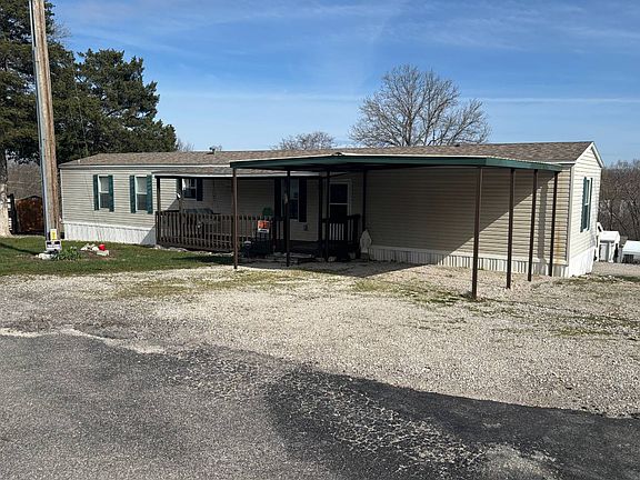2nd image of 11 Cypress Ln