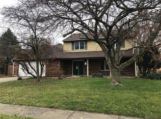 4204 Pleasanton Rd, Englewood, OH 45322