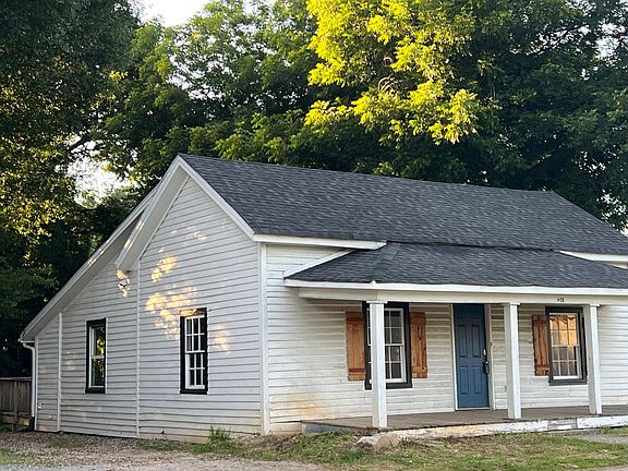 3rd image of 408 N Broad St