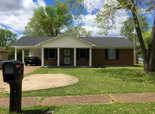 9 Howlett Cv, Jackson, TN 38305