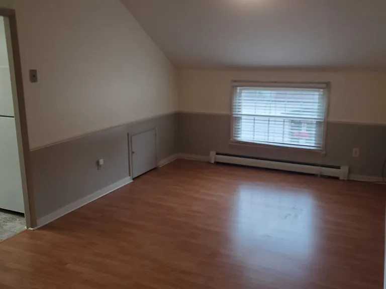 220 Streamside Ln #220 — Photo 6
