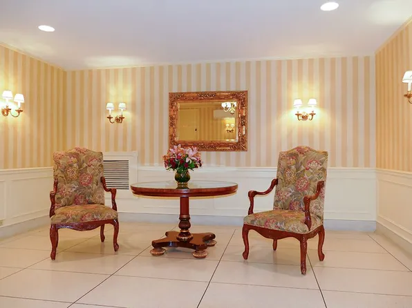 4 East 89th Street image 3 of 15