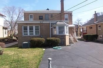 3rd image of 2646 N Sayre Ave