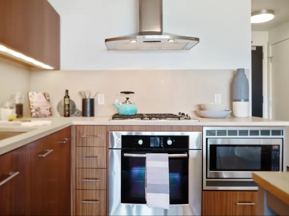 The Ardea Apartments, 3720 SW Bond Ave Unit 1806, Portland, OR 97239
