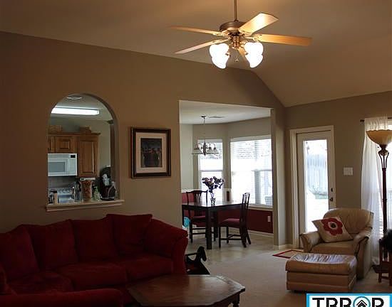3rd image of 5205 Waterford Dr
