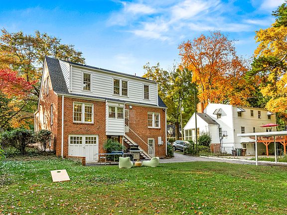 Back view with parking cover