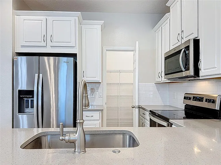 10141 Greenstone Ridge St — Photo 10
