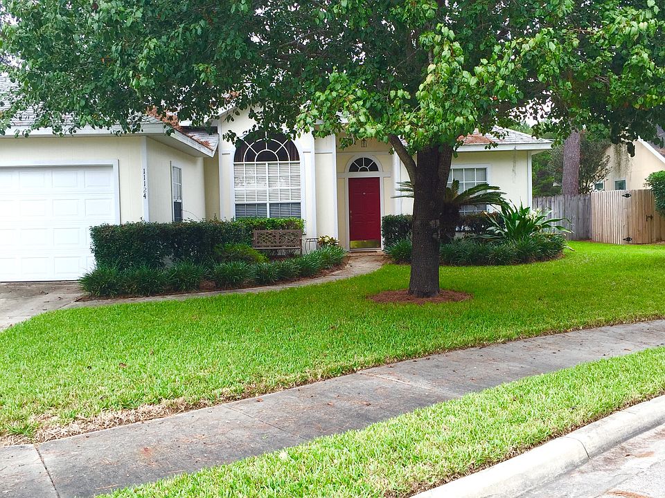 1st image of 11124 NW 38th Ln